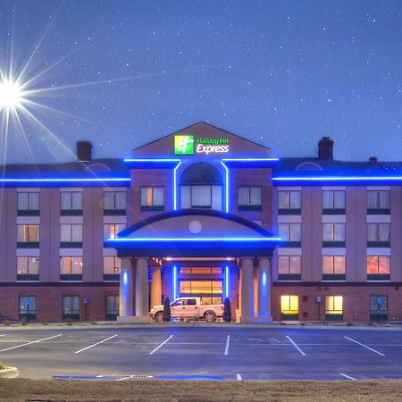Holiday Inn Express Wichita South By Ihg Bagian luar foto