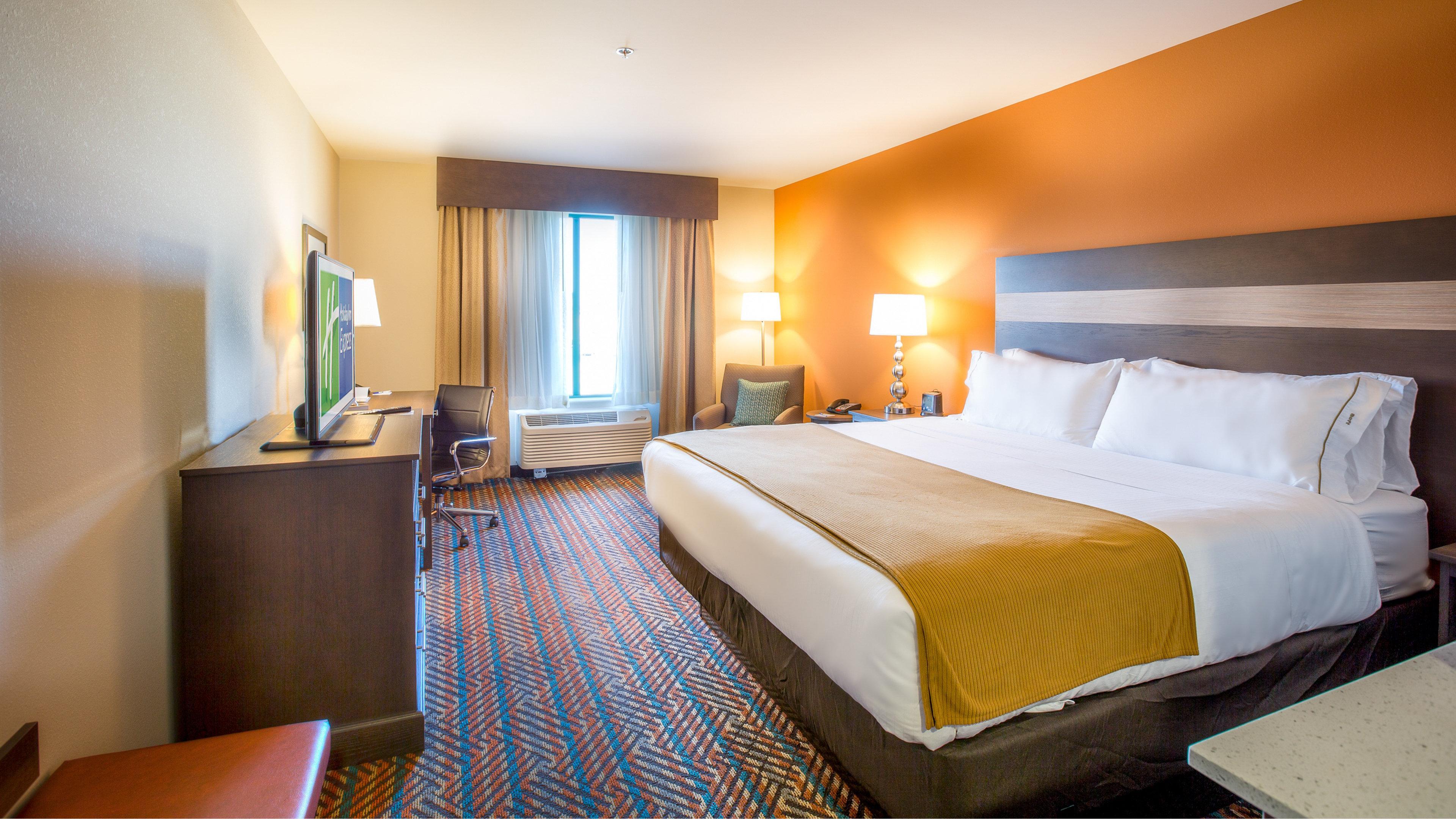 Holiday Inn Express Wichita South By Ihg Bagian luar foto