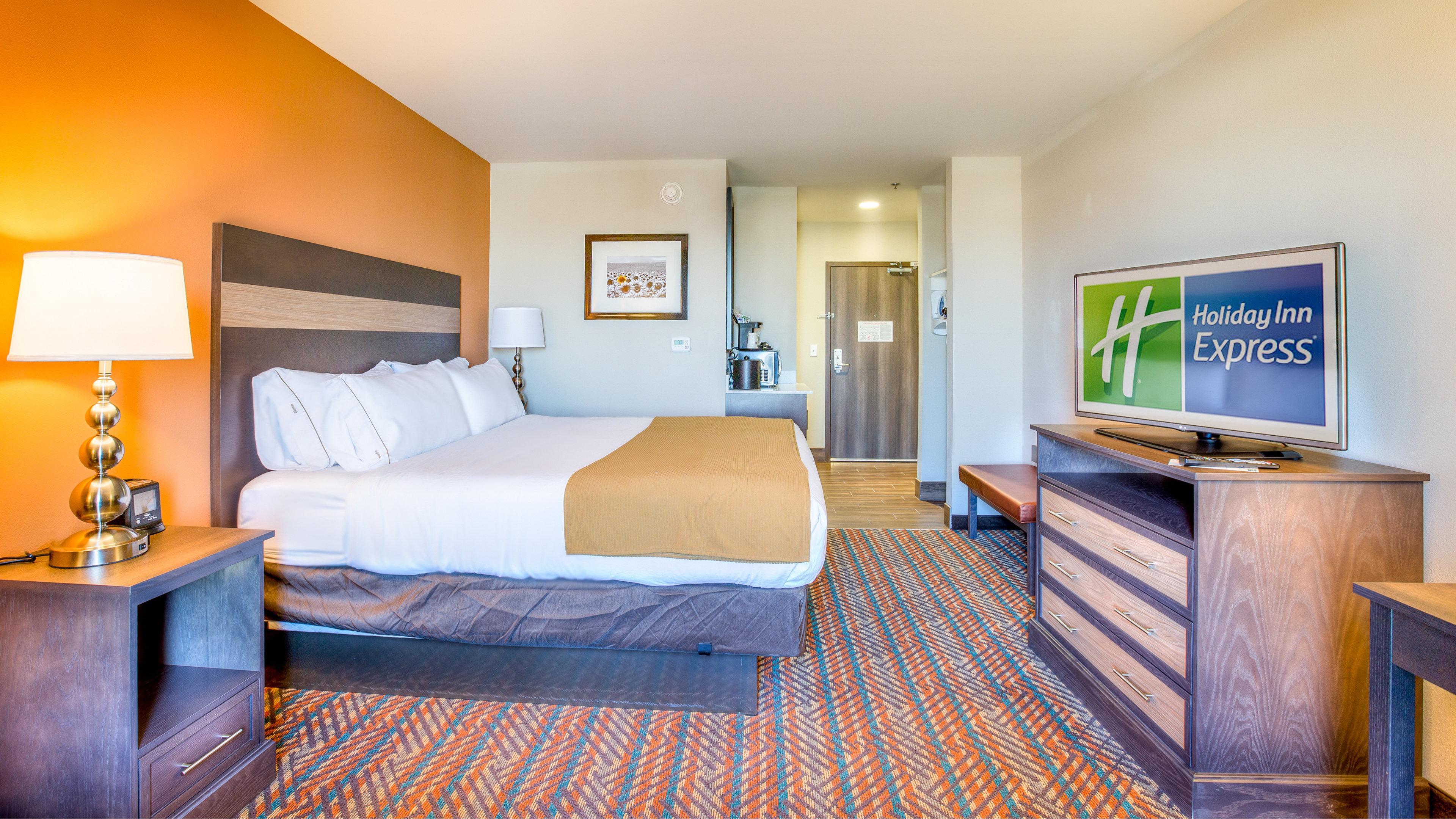 Holiday Inn Express Wichita South By Ihg Bagian luar foto