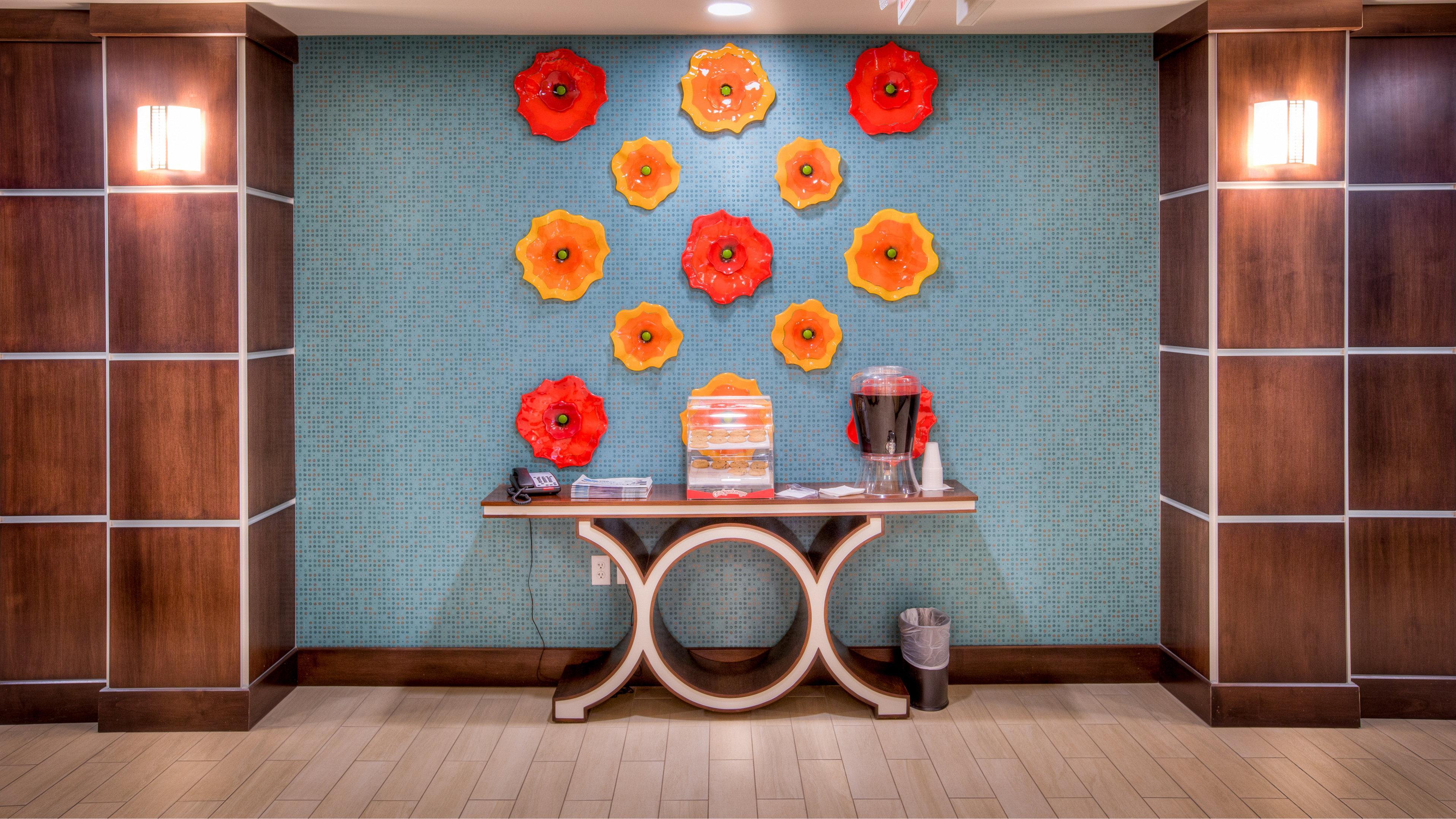 Holiday Inn Express Wichita South By Ihg Bagian luar foto