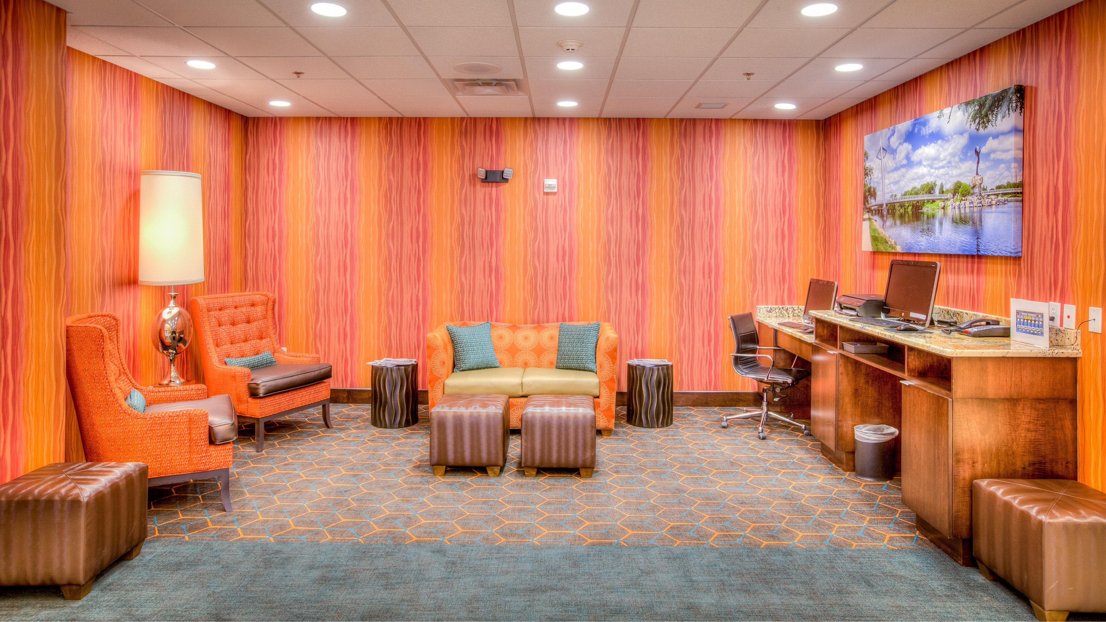 Holiday Inn Express Wichita South By Ihg Bagian luar foto