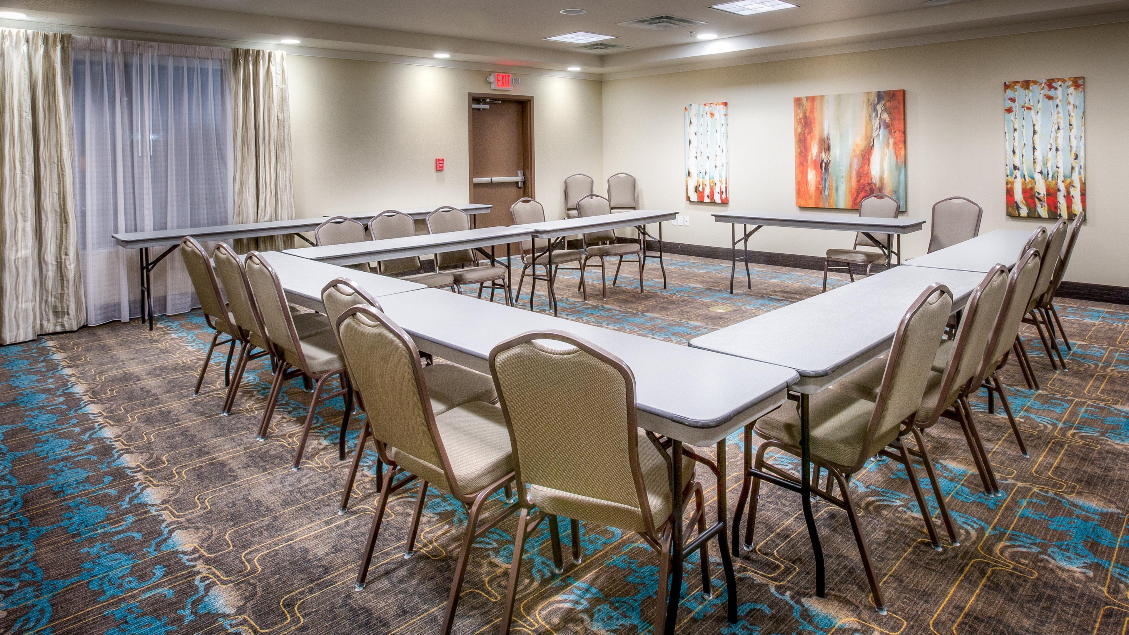 Holiday Inn Express Wichita South By Ihg Bagian luar foto